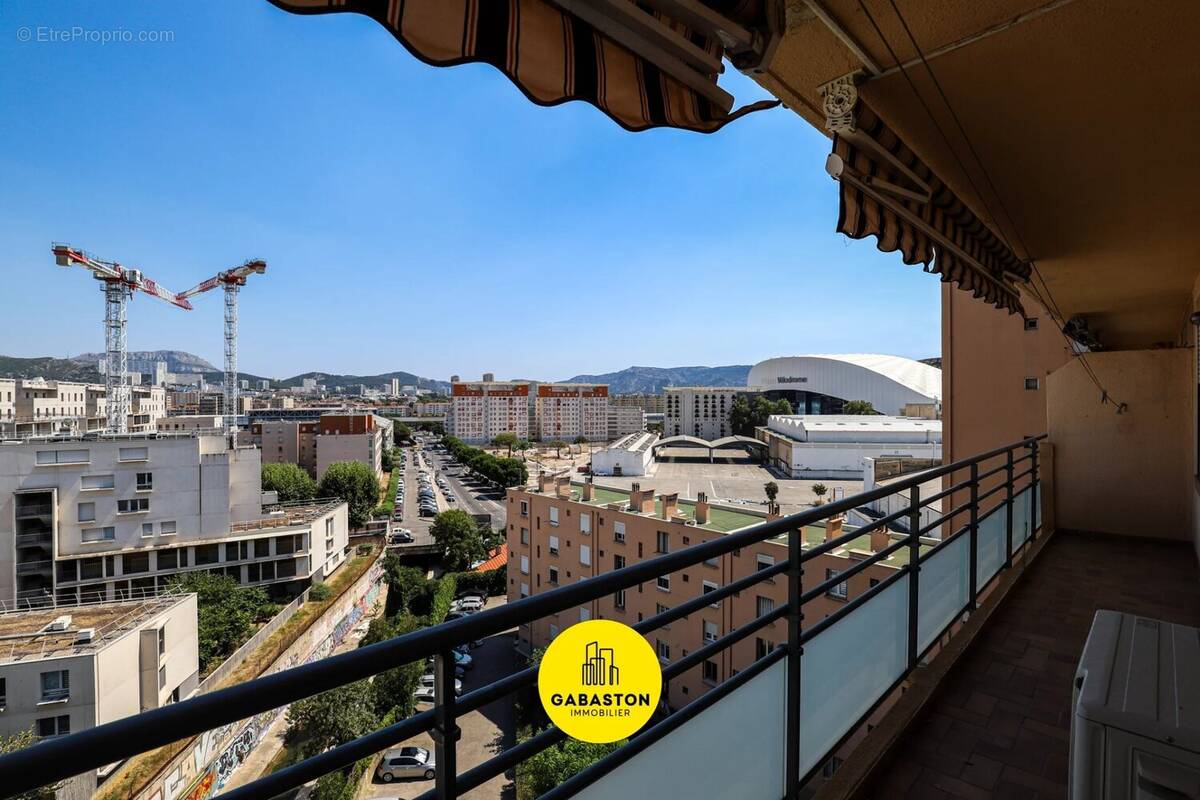 Appartement à MARSEILLE-8E