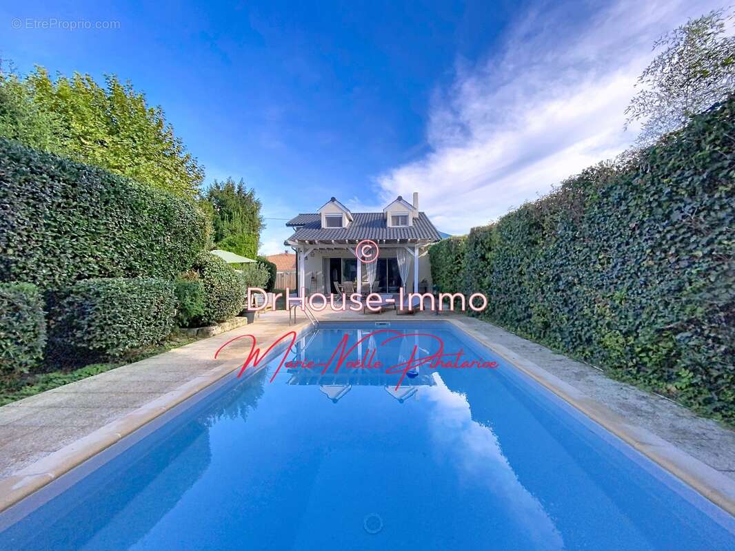 Maison à SAINT-MEDARD-EN-JALLES