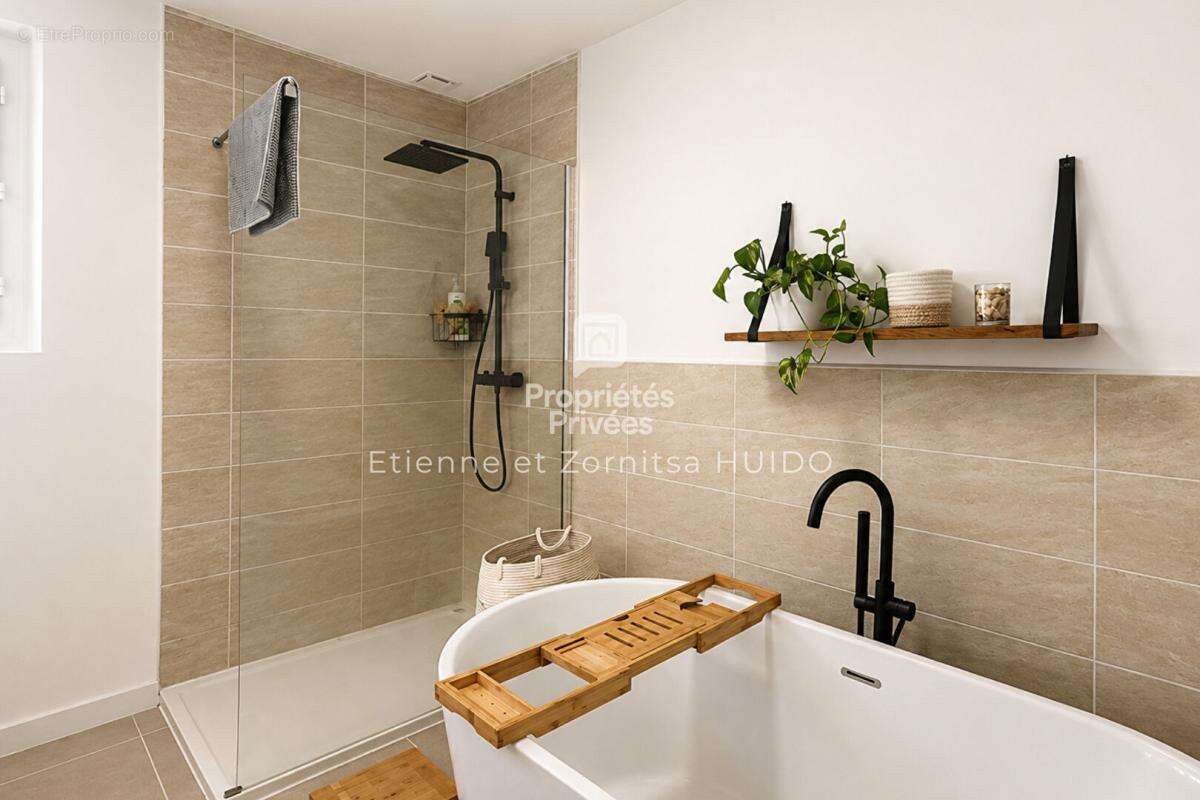 Maison Saint Christophe En Bazelle  7 pièce(s) 153 m2 - photo 12