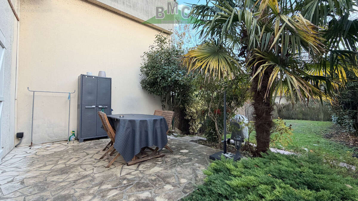 Maison à LE PLESSIS-BOUCHARD