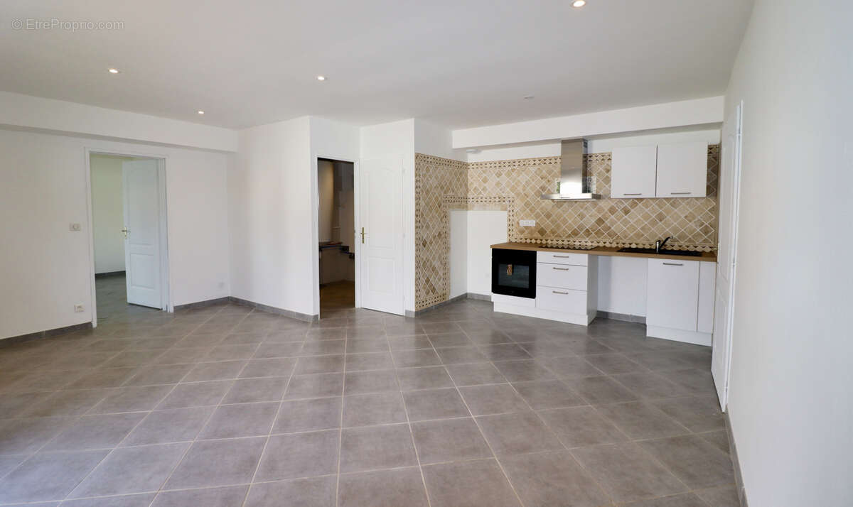 Appartement à MESCHERS-SUR-GIRONDE