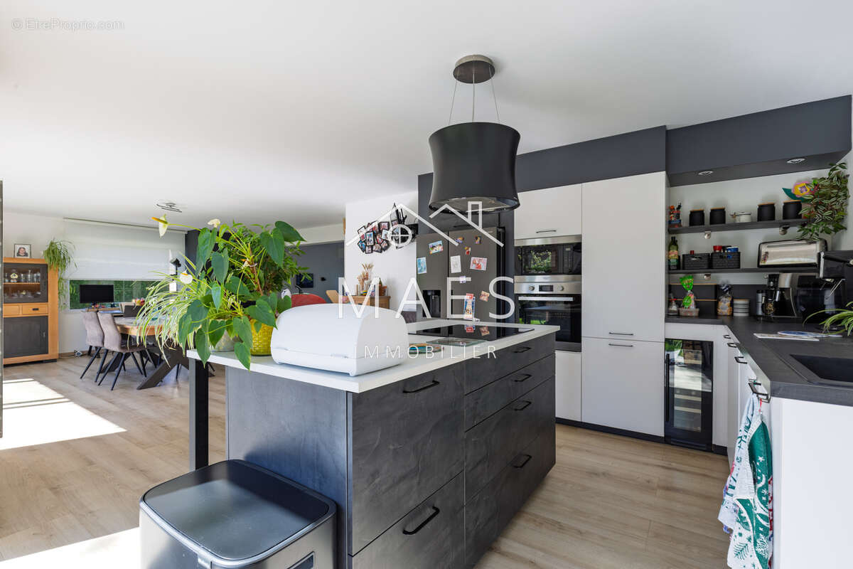 Maison à WAMBRECHIES