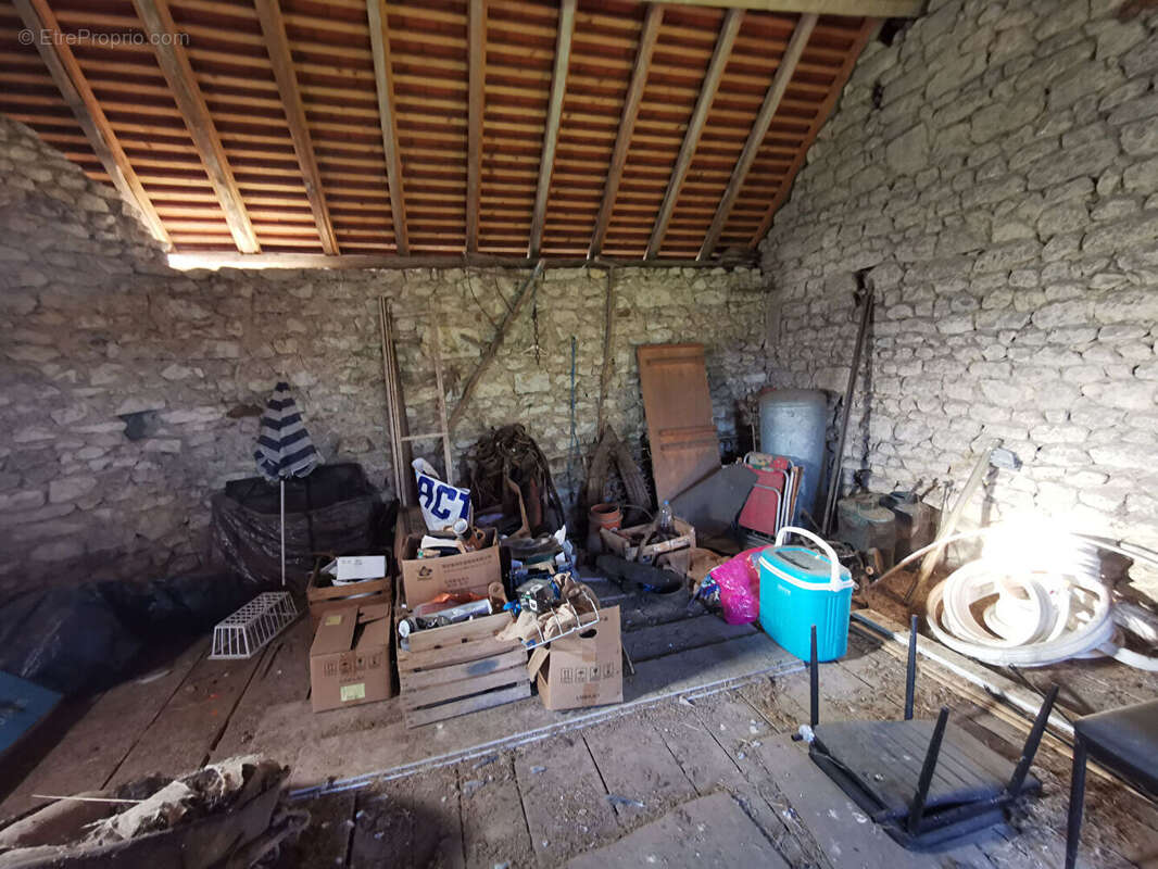 Autre à SAINT-SAUVEUR