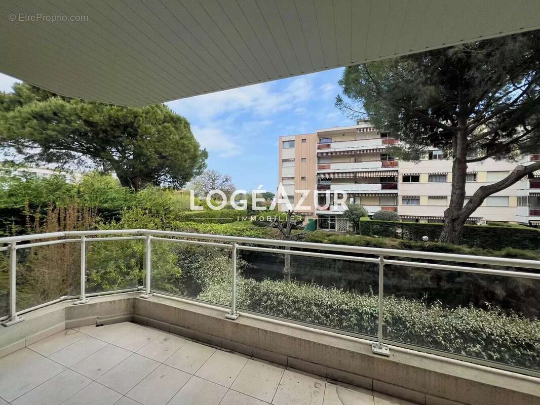 Vente appartement  antibes - 2 chambres - garage - photo 4