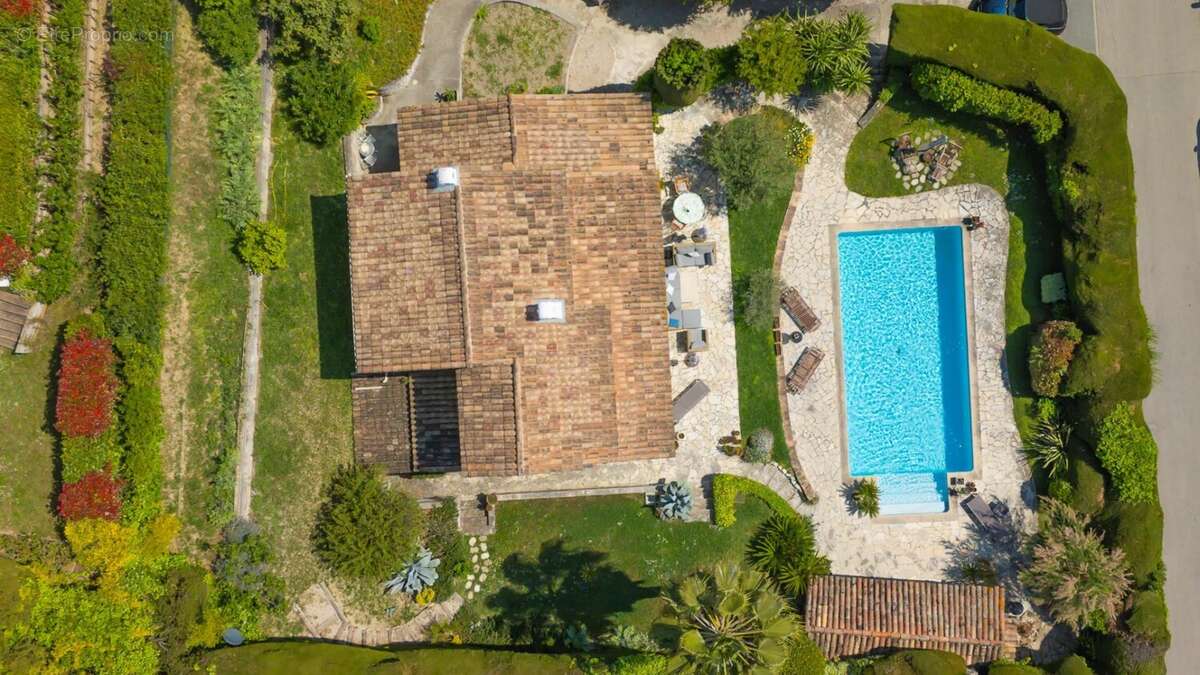 Maison à LA COLLE-SUR-LOUP