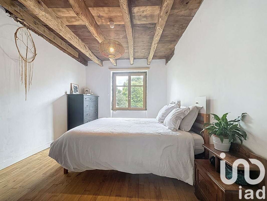 Photo 5 - Maison à BAZOUGES-LA-PEROUSE