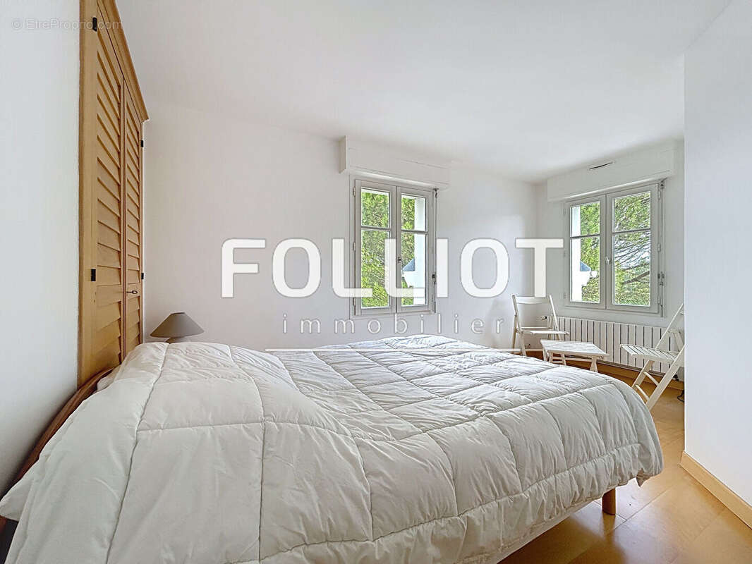 Maison à JULLOUVILLE