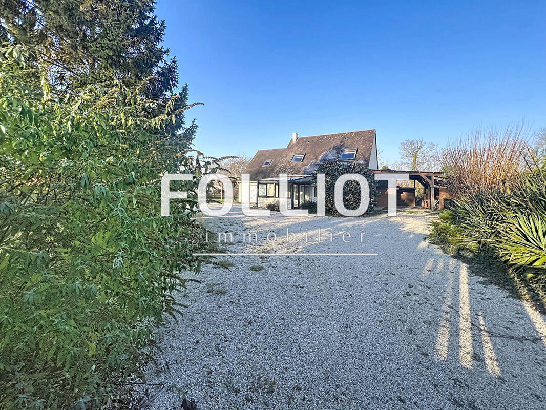 Maison à NOYERS-BOCAGE