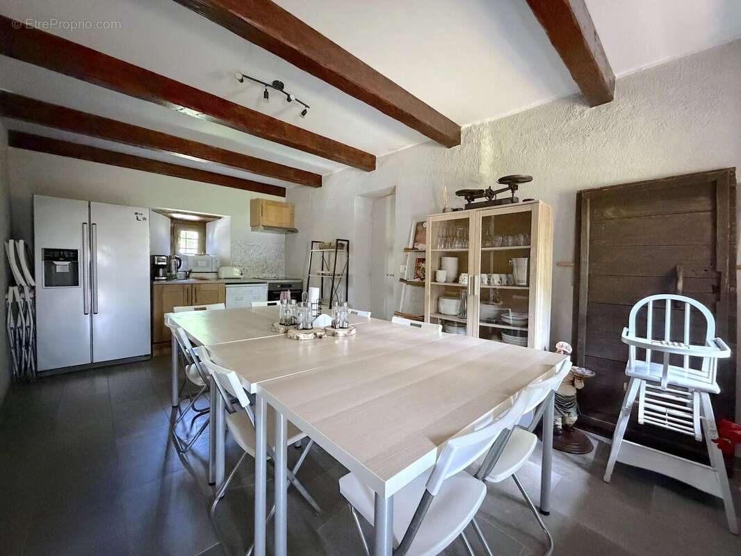 Maison à ALBIEZ-MONTROND