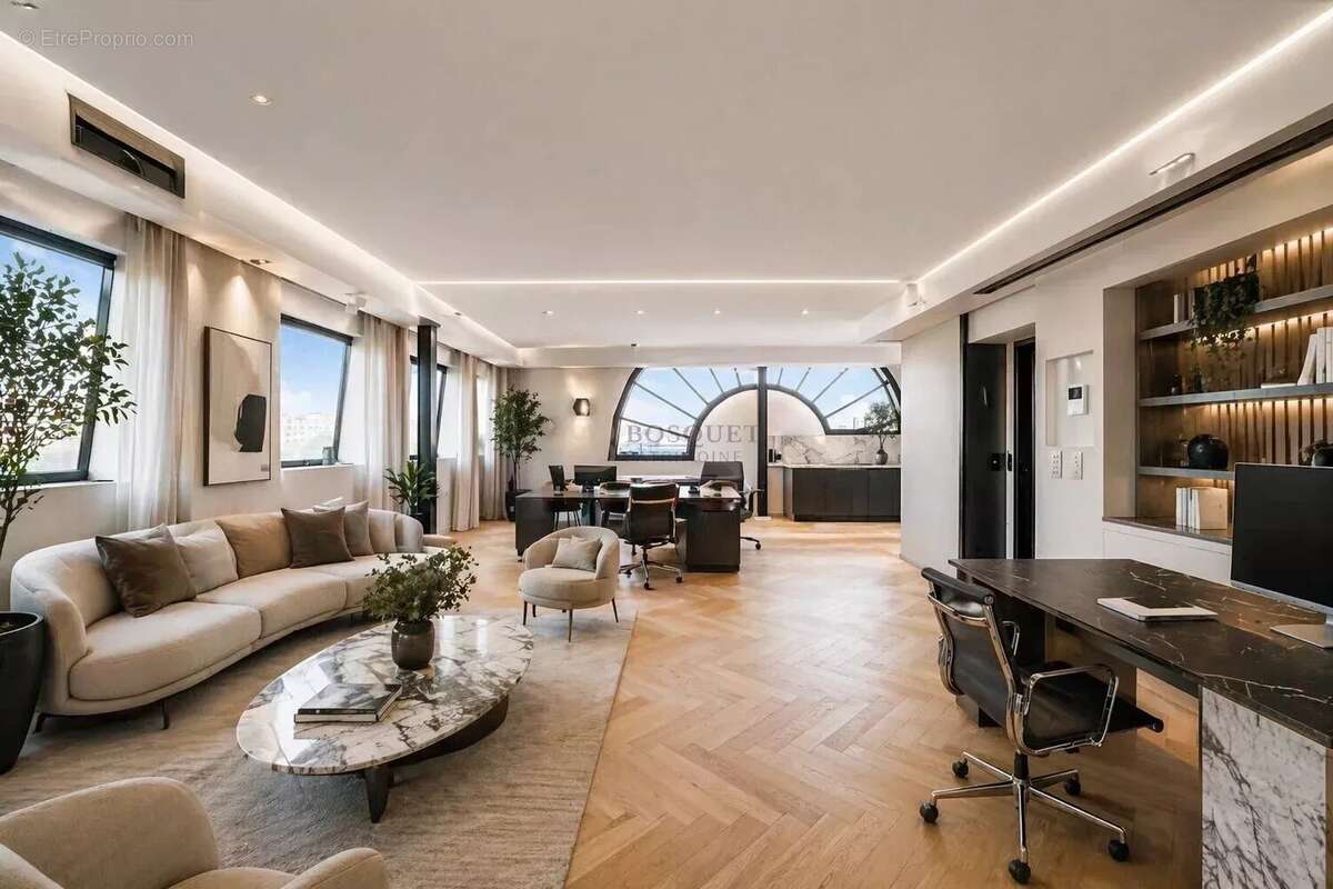 Commerce à SAINT-MANDE