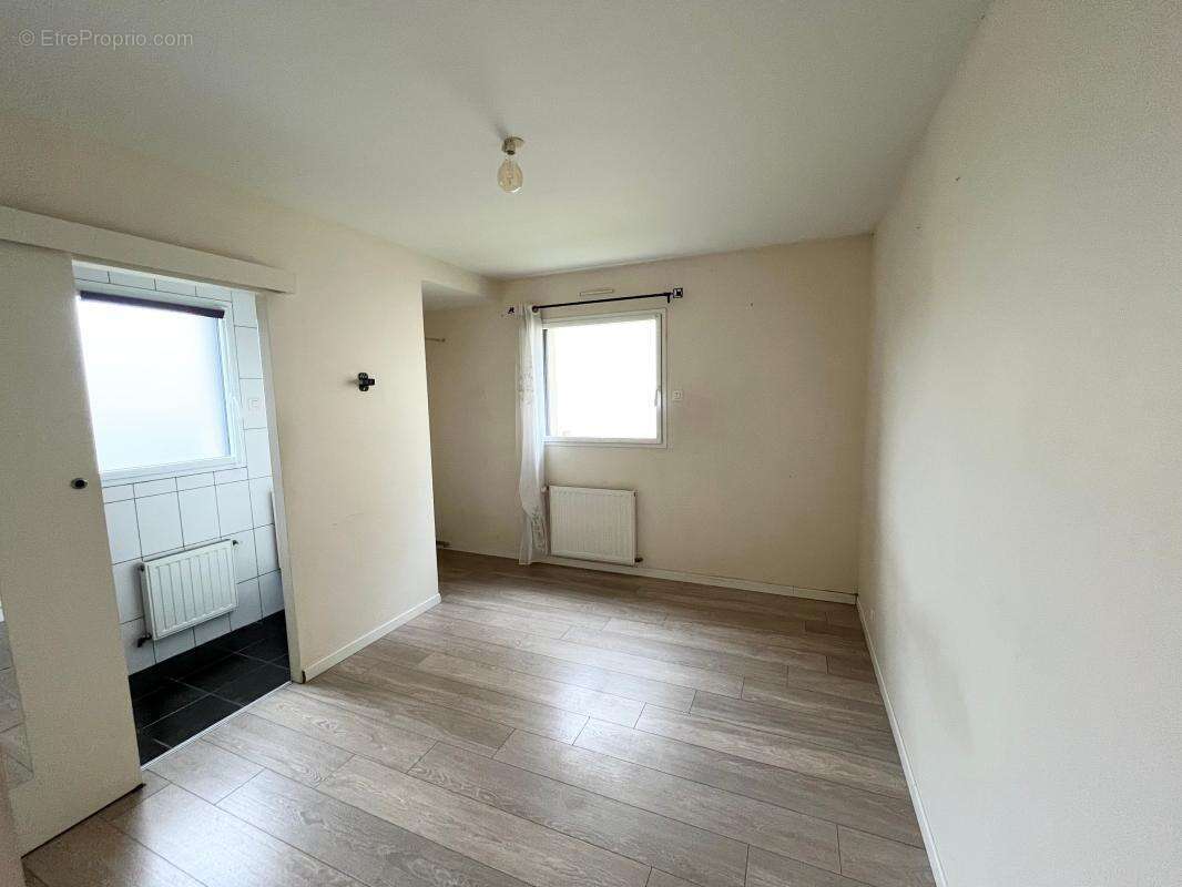 Maison à SAINT-RENAN