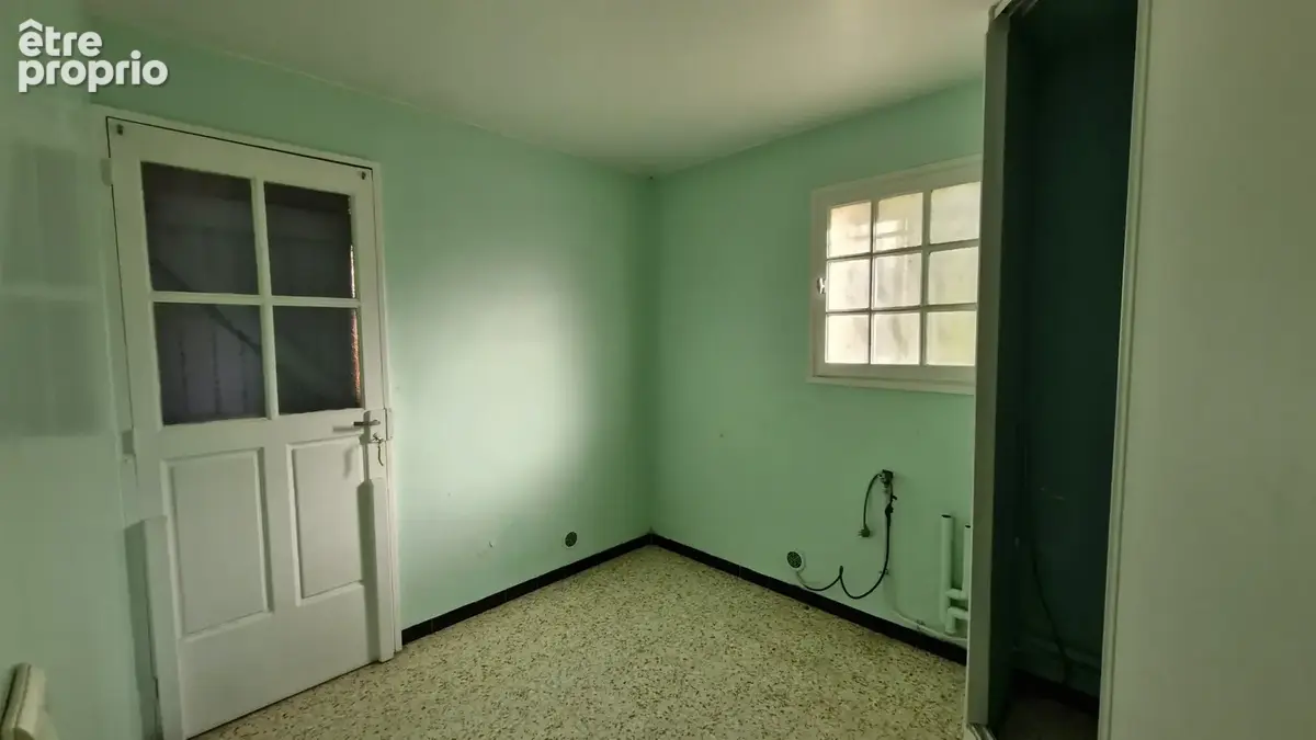 maison de 90m2 de type t4 à rénover. - photo 11
