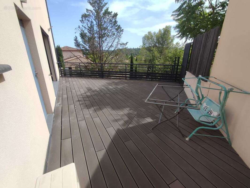 Maison à COMBAILLAUX