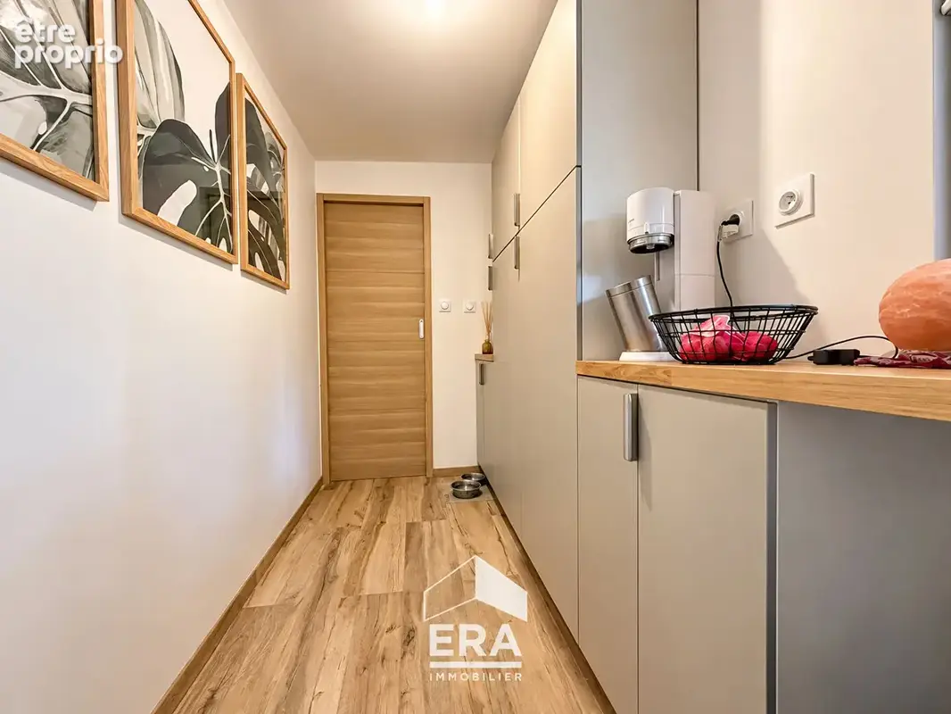 À VENDRE : Maison rénovée 1 200 m² de terrain + 3 CH à Pessac - photo 9