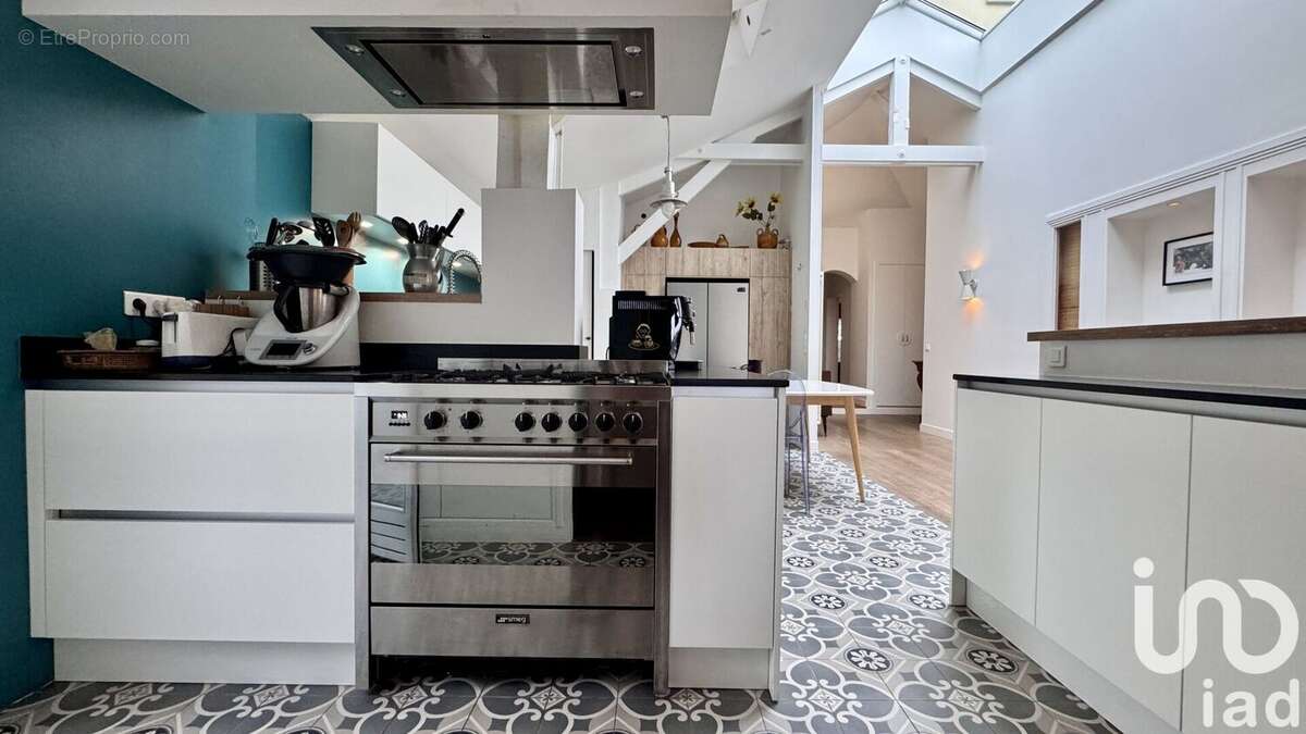 Photo 7 - Commerce à CHATOU