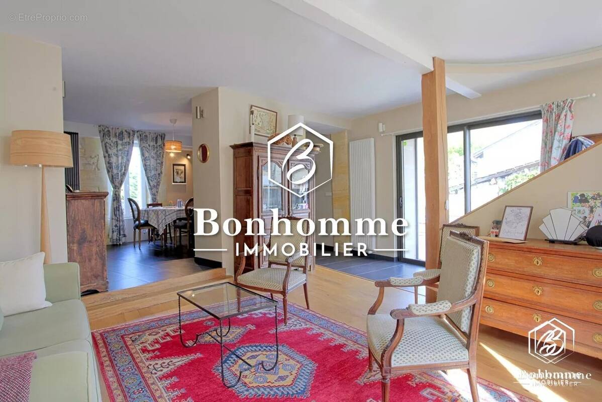 Maison à CASTRES-GIRONDE