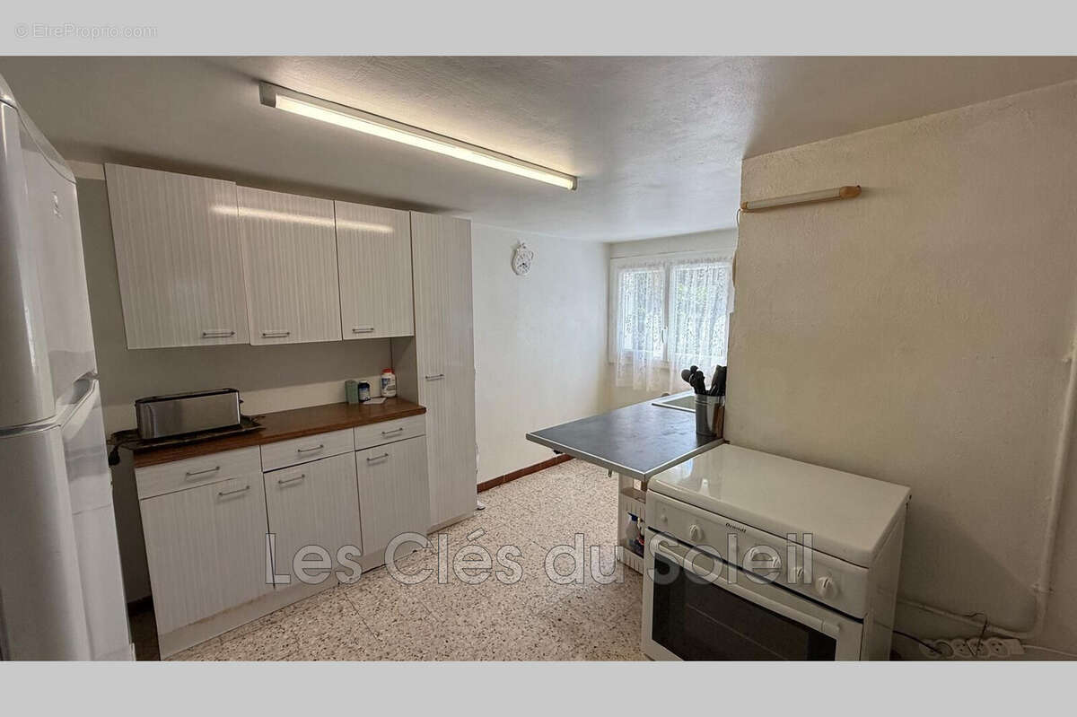 Maison à LA CELLE
