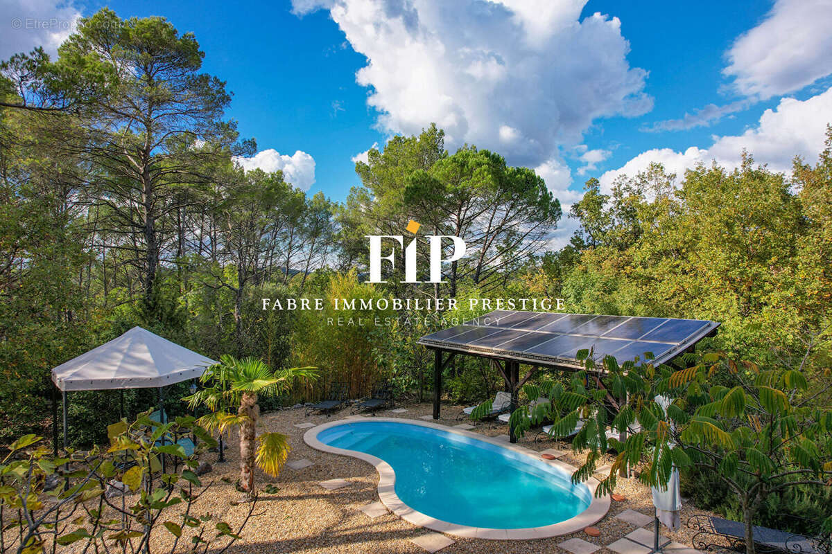 Maison à SAINT-MAXIMIN-LA-SAINTE-BAUME