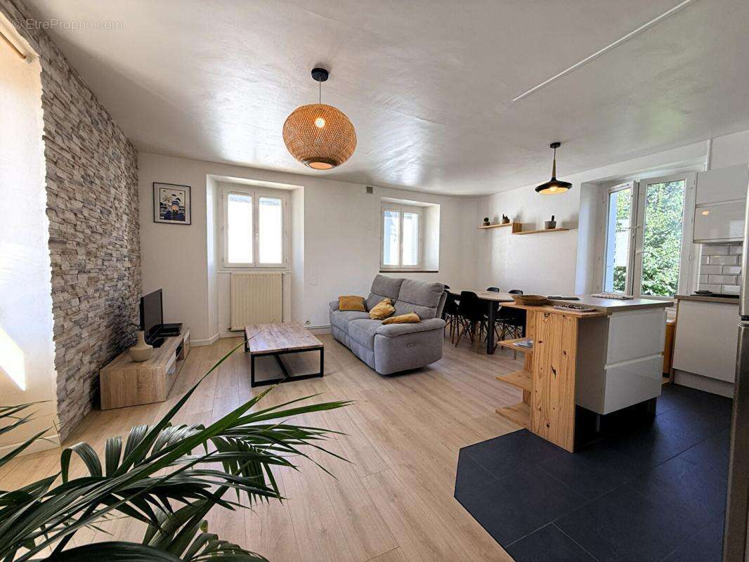 LÉO - Appartement T3 dans le centre d'AURAY - photo 2