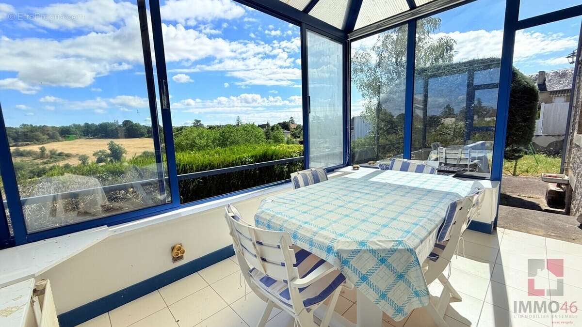 Maison 184 m² à Gramat  - photo 4