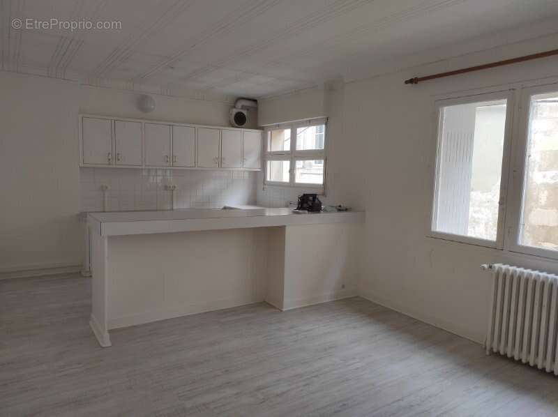 Appartement à SAINT-JEAN-D&#039;ANGELY