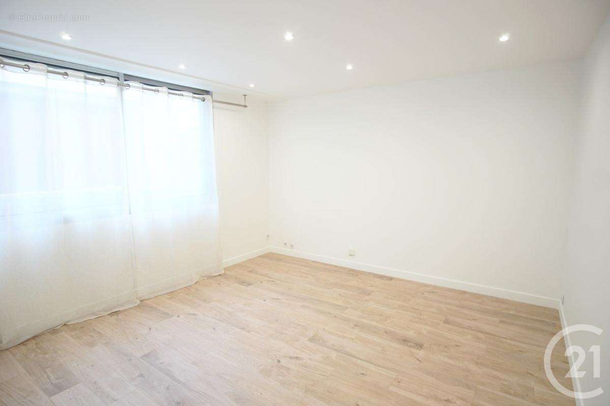 Appartement à CHOISY-LE-ROI