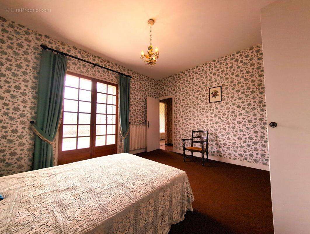 Maison à SAINT-DENIS-DE-PILE