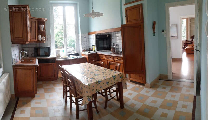 Maison à ROMANS-SUR-ISERE