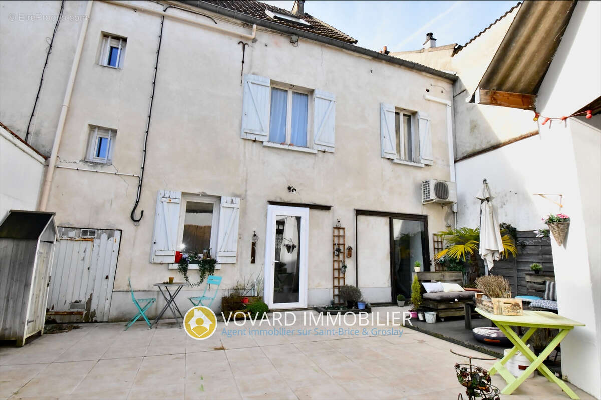 Maison à SAINT-BRICE-SOUS-FORET