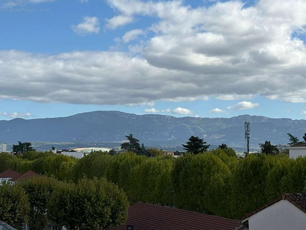 Appartement à ROMANS-SUR-ISERE