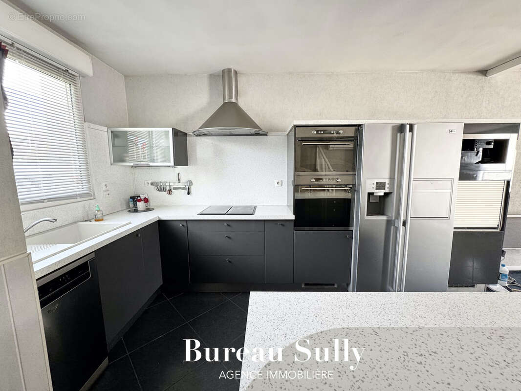 Maison à SAINT-PIERRE-DE-CHANDIEU