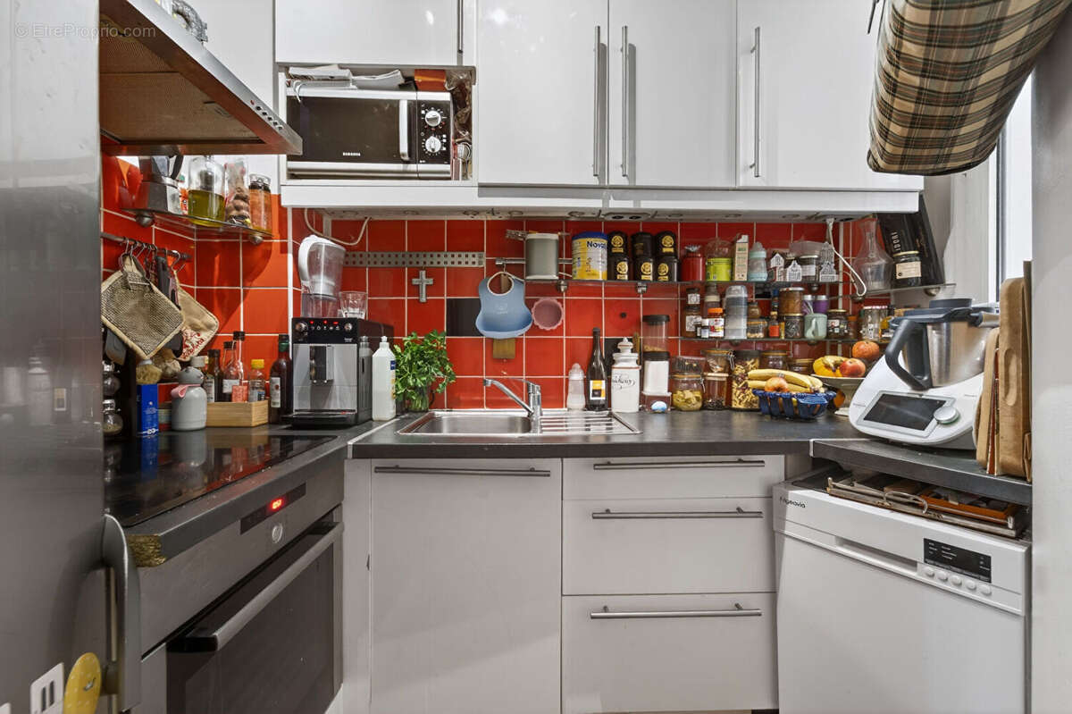 Appartement à PARIS-19E