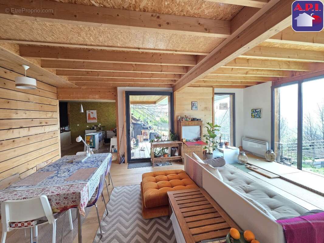 Maison à AX-LES-THERMES