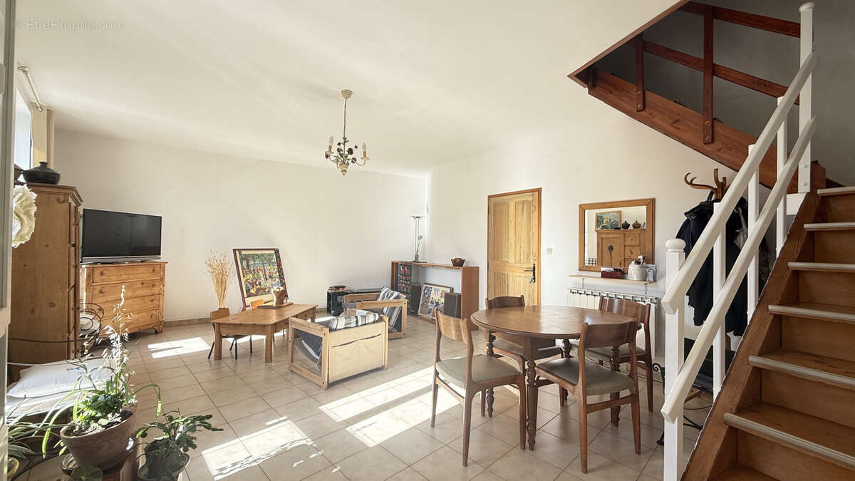 Appartement à APT