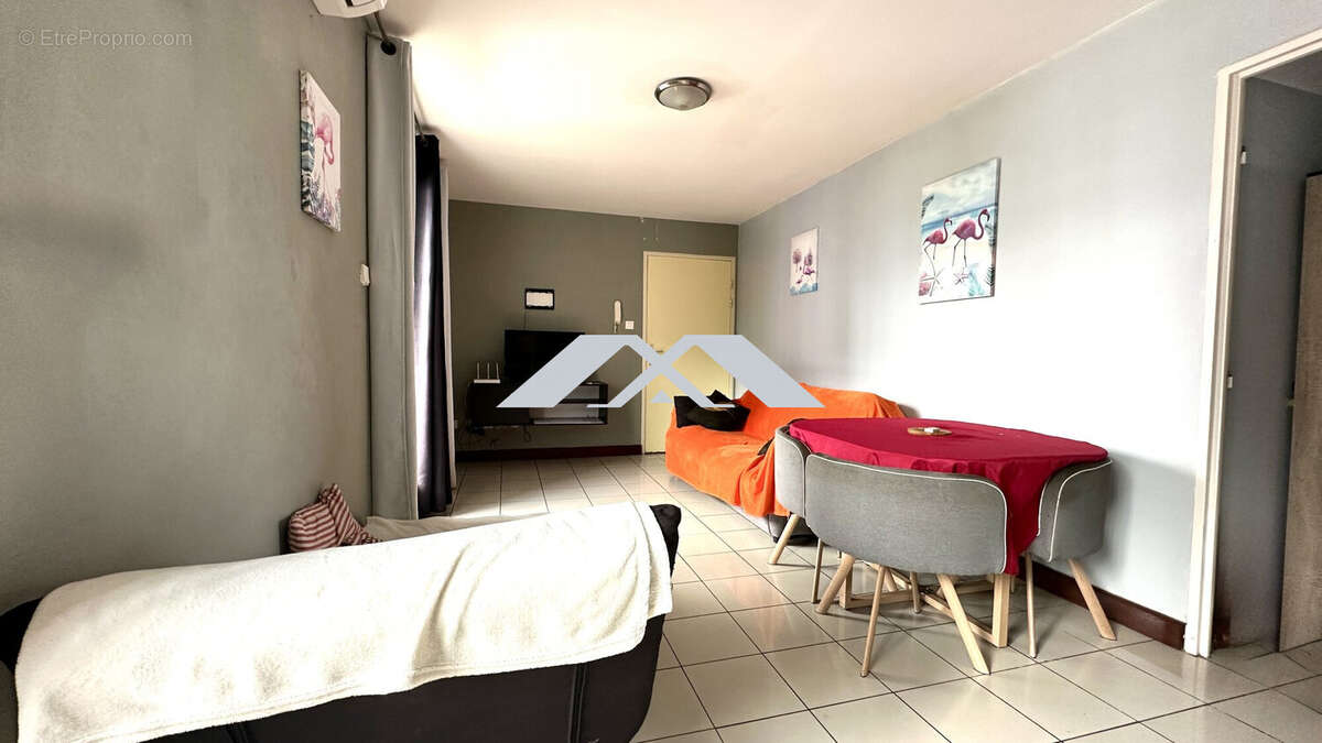 Appartement à SAINTE-MARIE