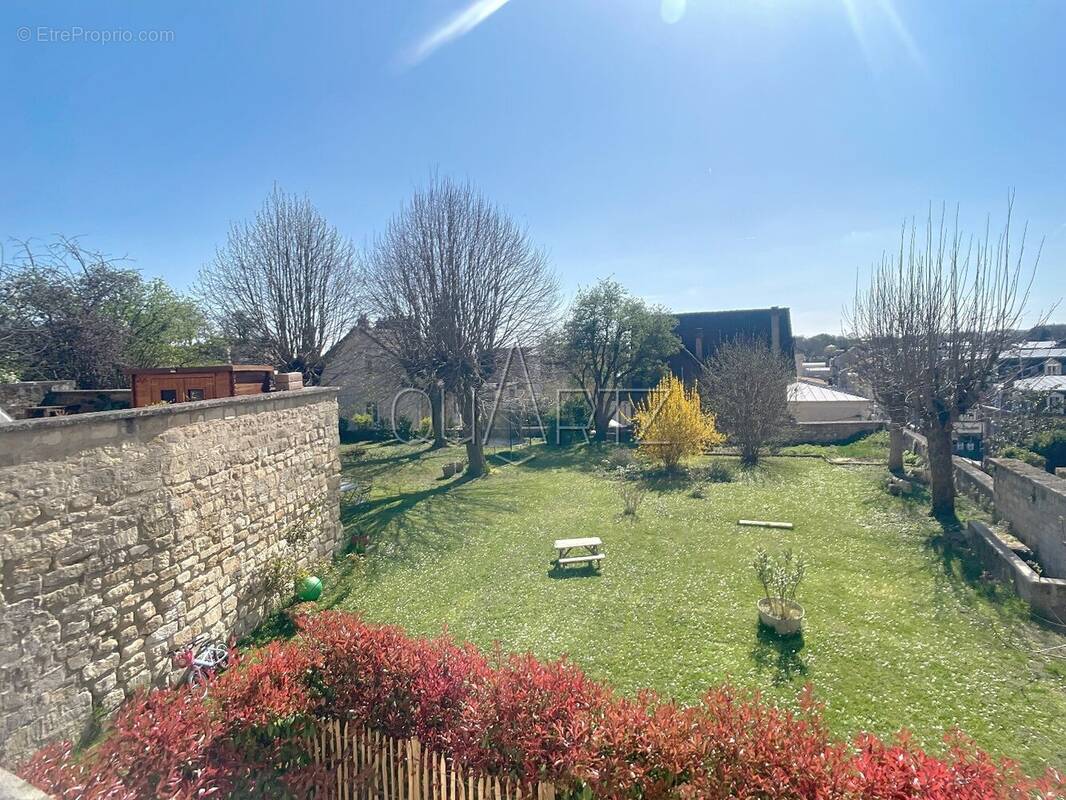 Appartement à PONTOISE