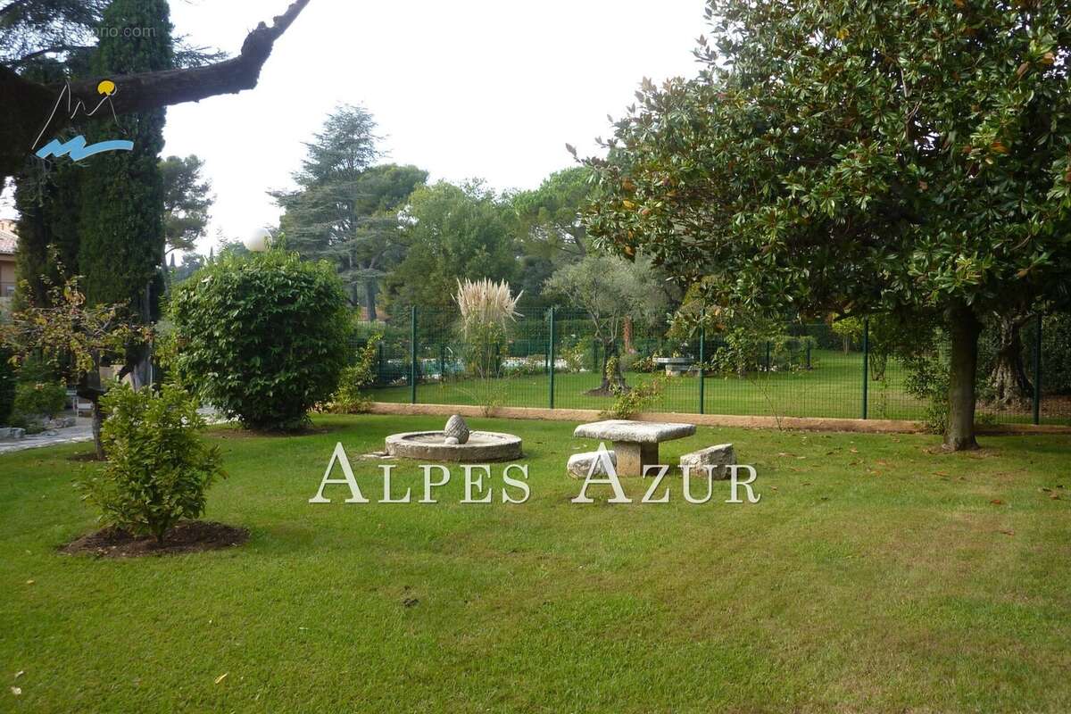 Appartement à VENCE