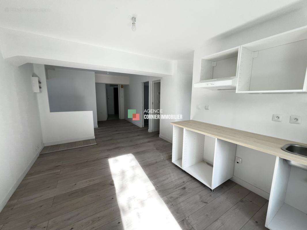 Appartement à NOYAL-SUR-VILAINE