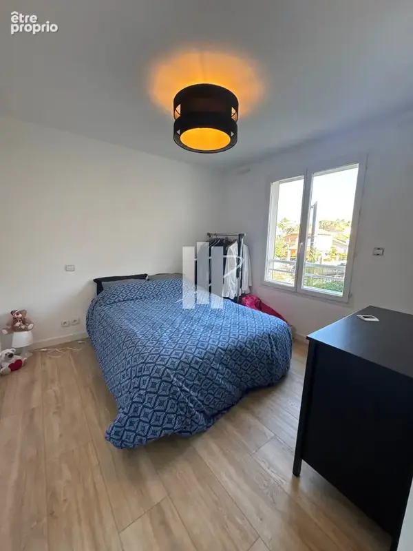 Triangle d or t2 au calme en etage - photo 8