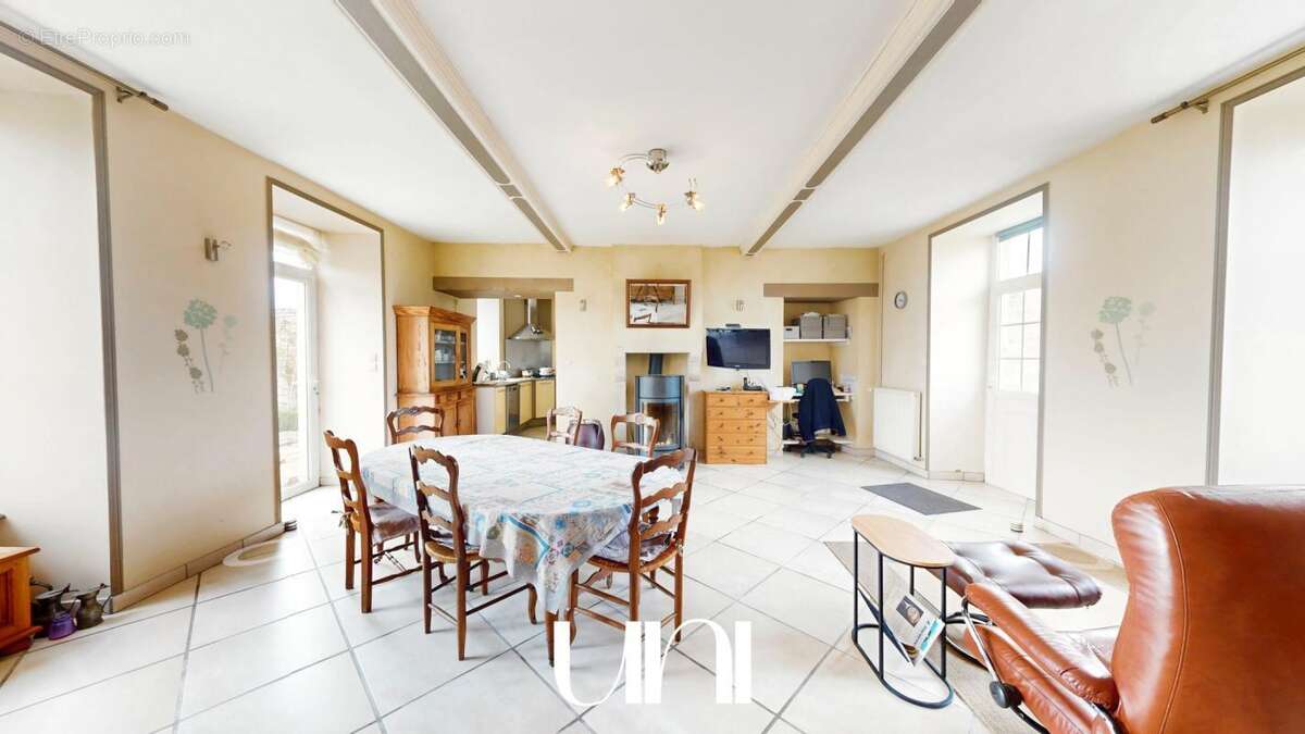 Maison à ISIGNY-SUR-MER