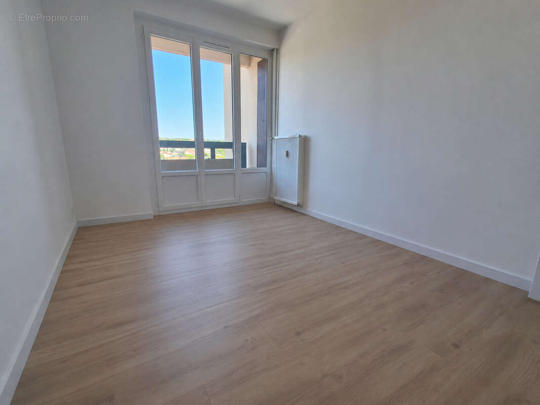Appartement à TOURNON-SUR-RHONE