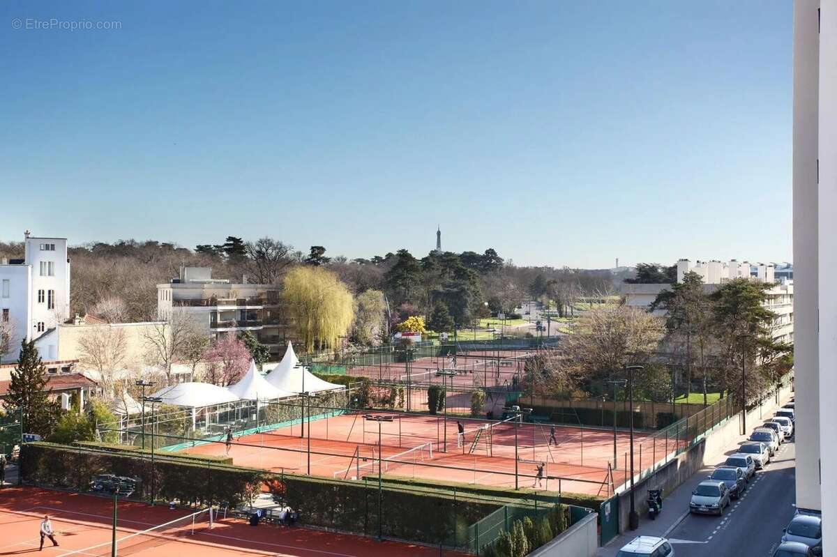 Boulogne Nord – À 500 m du métro Jean Jaurès, à deux pas du Bois de Boulogne et des commerces Appartement 3 pièces en excellent  - photo 7