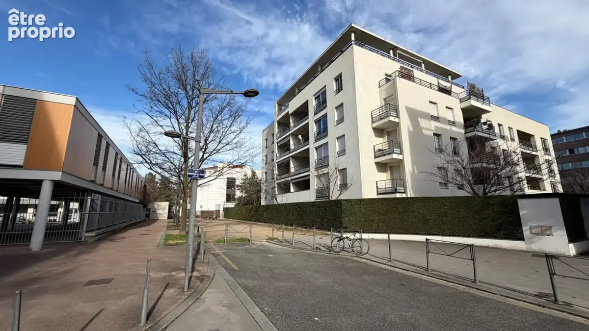 Appartement à vendre 5 pièces de 114m² LYON 3EME ARRONDISSEMENT (69)  Dpt Rhône (69) – Lyon 3ème – Rue de Montbrillant - photo 11