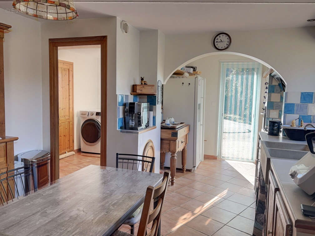 Maison à LA GARDE-FREINET