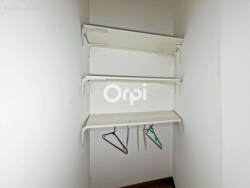 Appartement à CUGES-LES-PINS