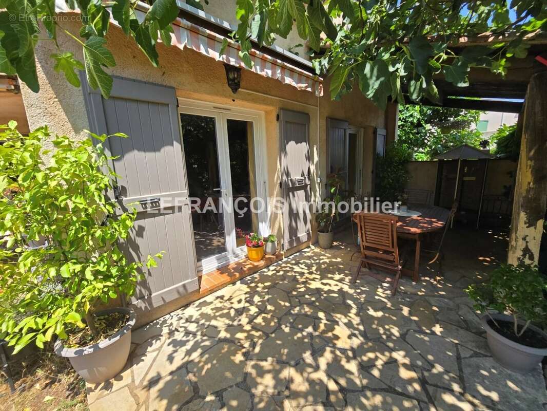 Maison à PEYMEINADE