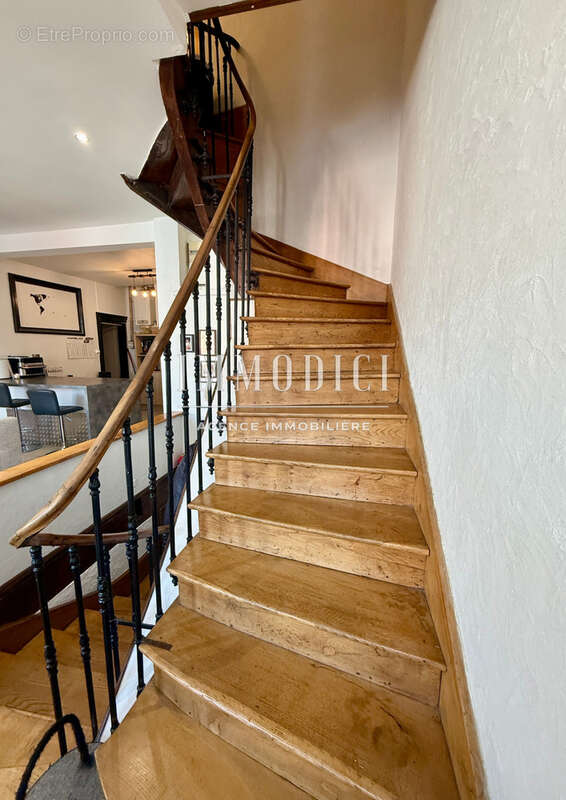 Appartement à THOISSEY
