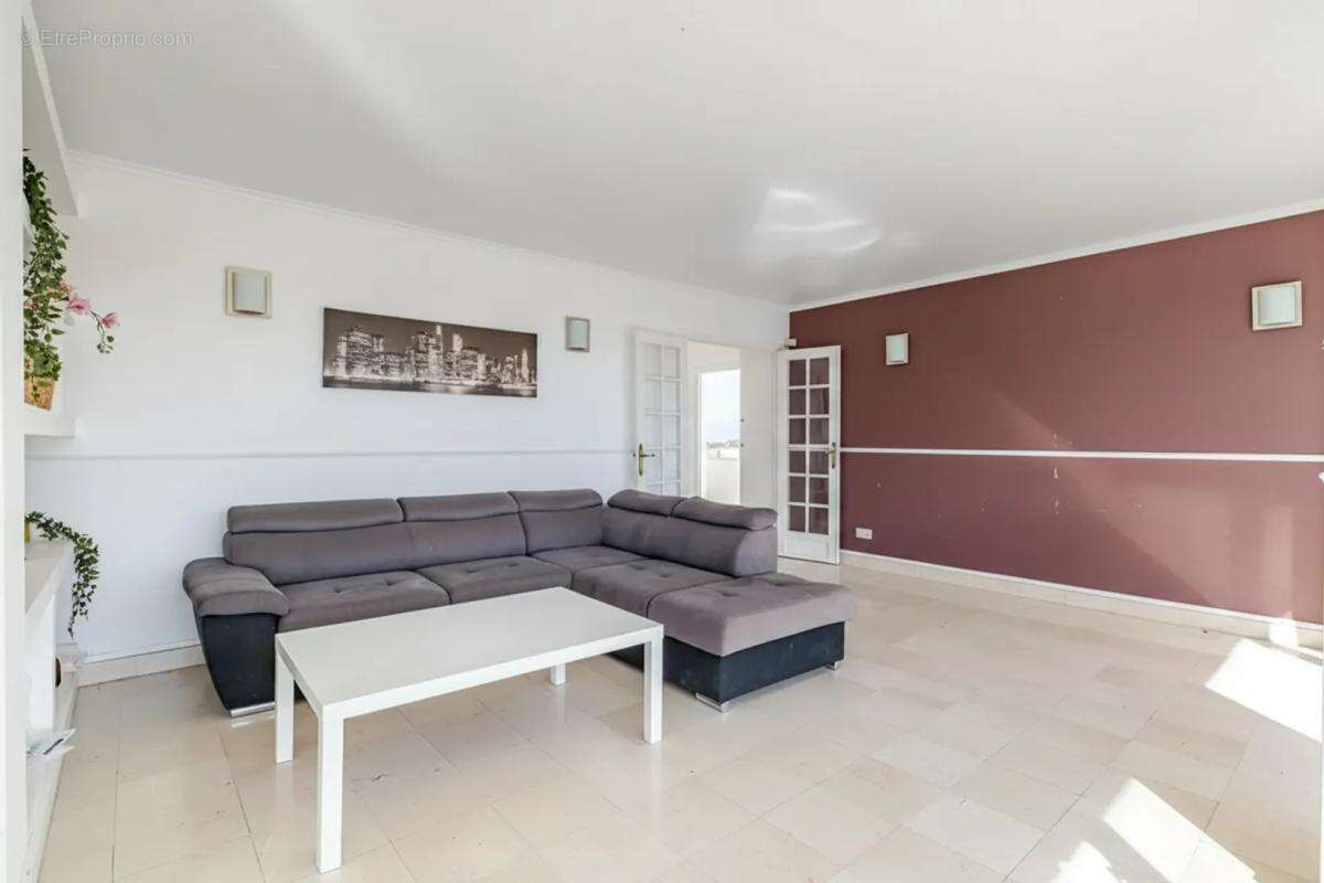 Appartement à SARCELLES