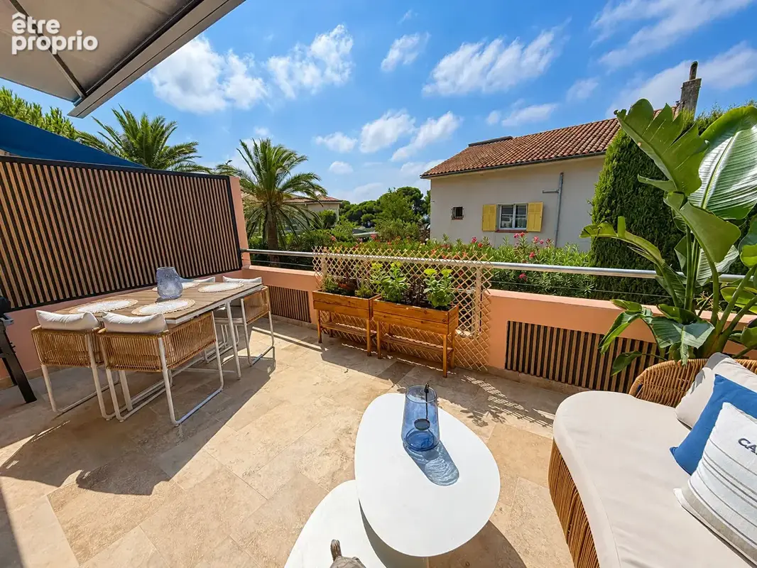 Appartement à LES ISSAMBRES