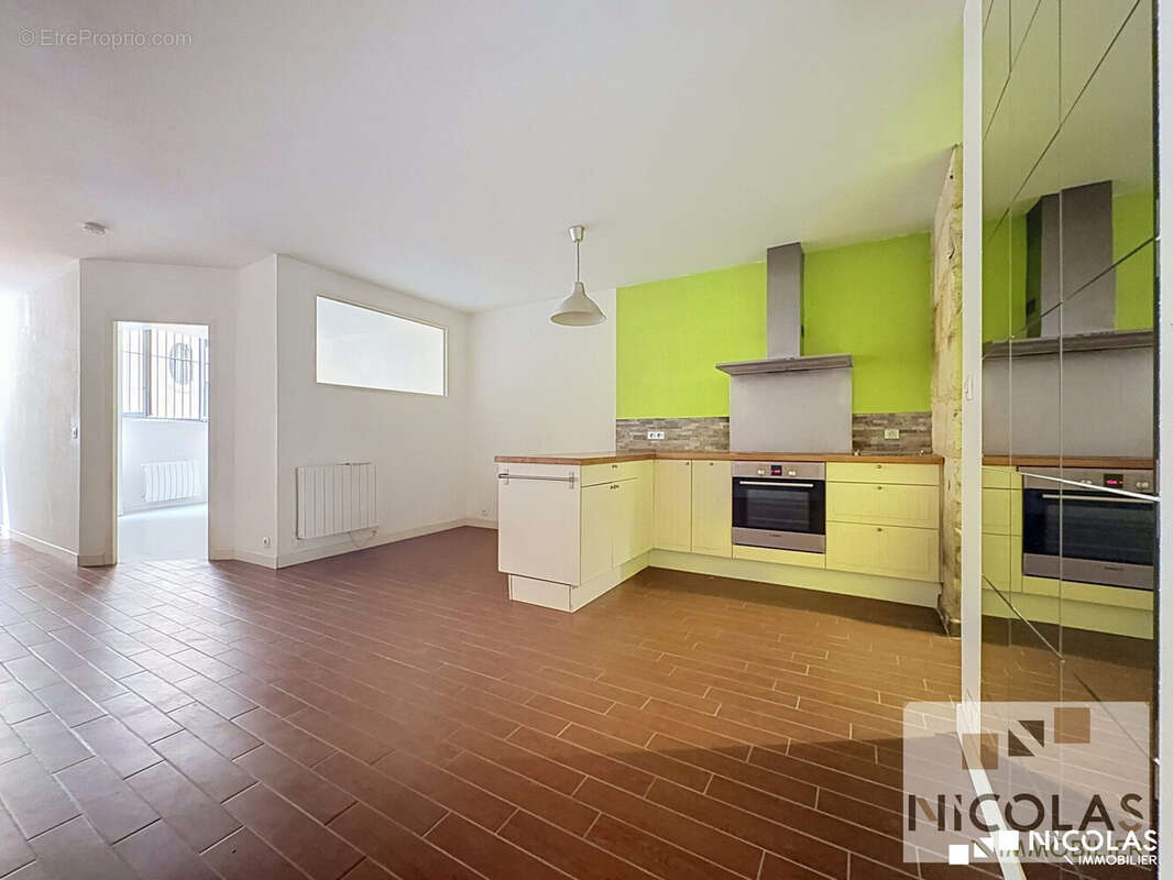 Appartement à BORDEAUX